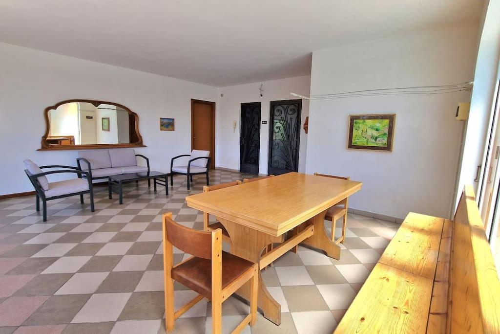 Ca' Degli Ulivi Apartment Caprino Veronese Bagian luar foto