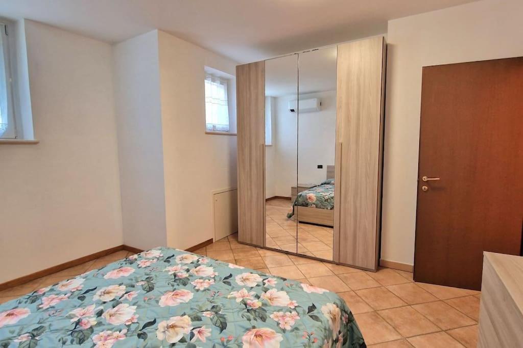 Ca' Degli Ulivi Apartment Caprino Veronese Bagian luar foto