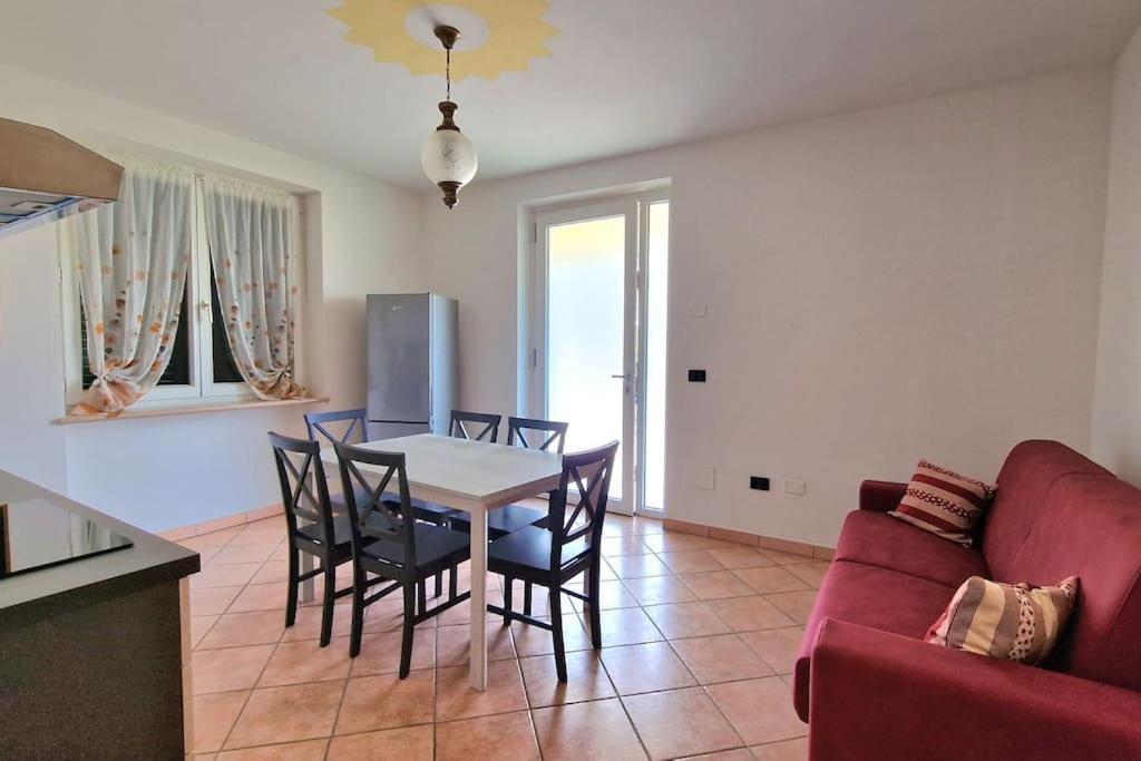Ca' Degli Ulivi Apartment Caprino Veronese Bagian luar foto