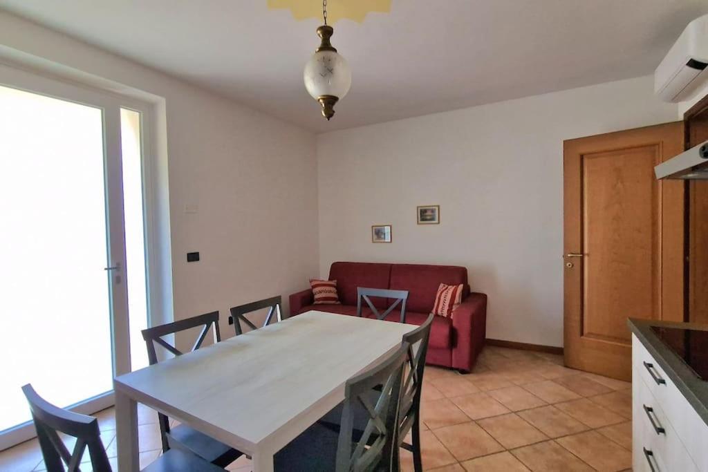 Ca' Degli Ulivi Apartment Caprino Veronese Bagian luar foto
